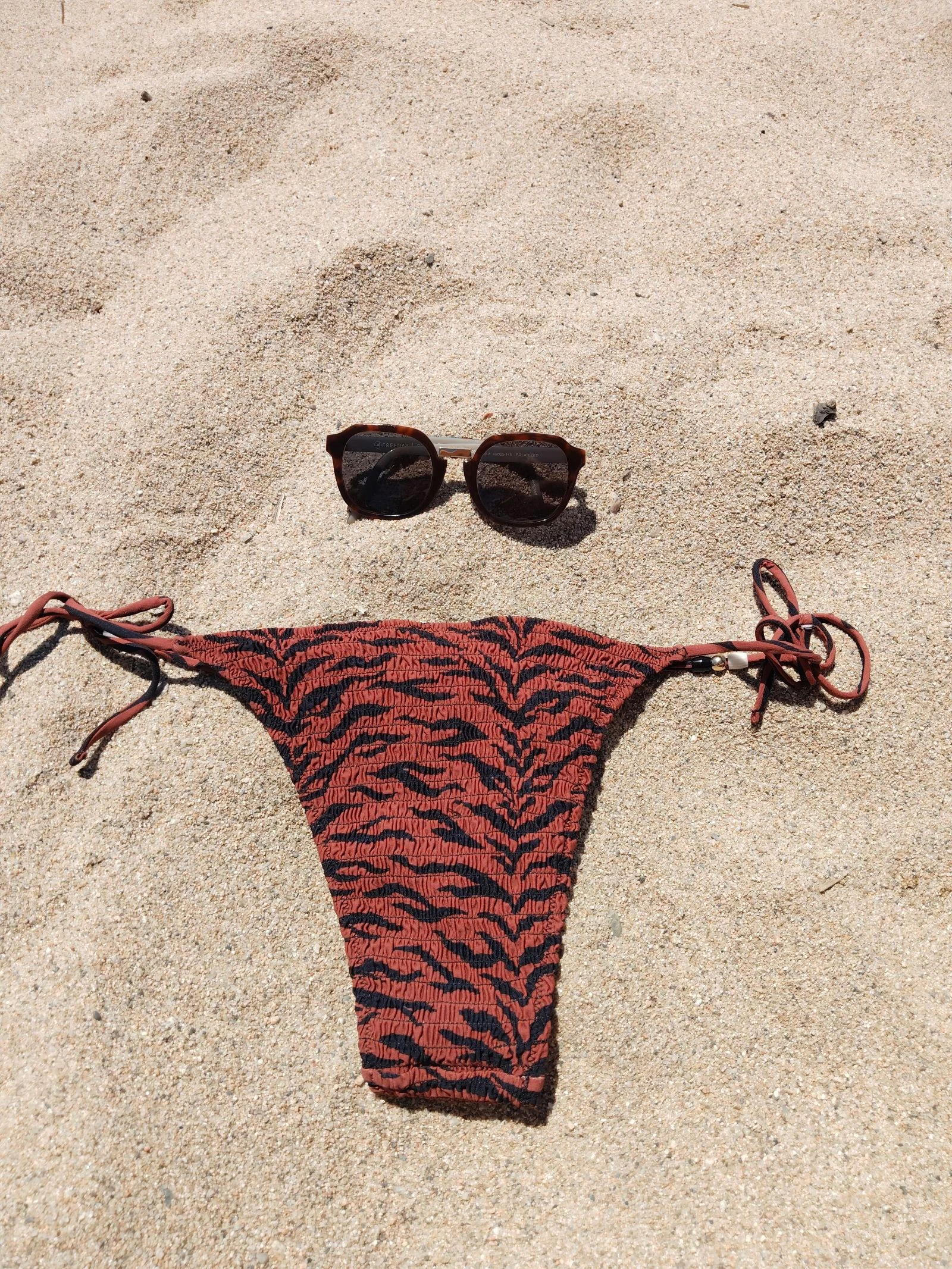 Bikini Oysho. Como novo. Tamanho M. – photo 4